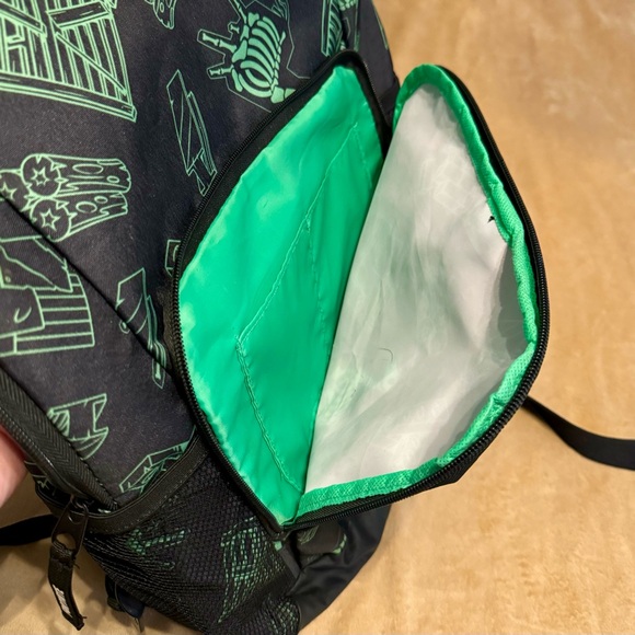 2021 Fortnite Amplify Backpack Loot Llama 18" Green and Black - Picture 7 of 9